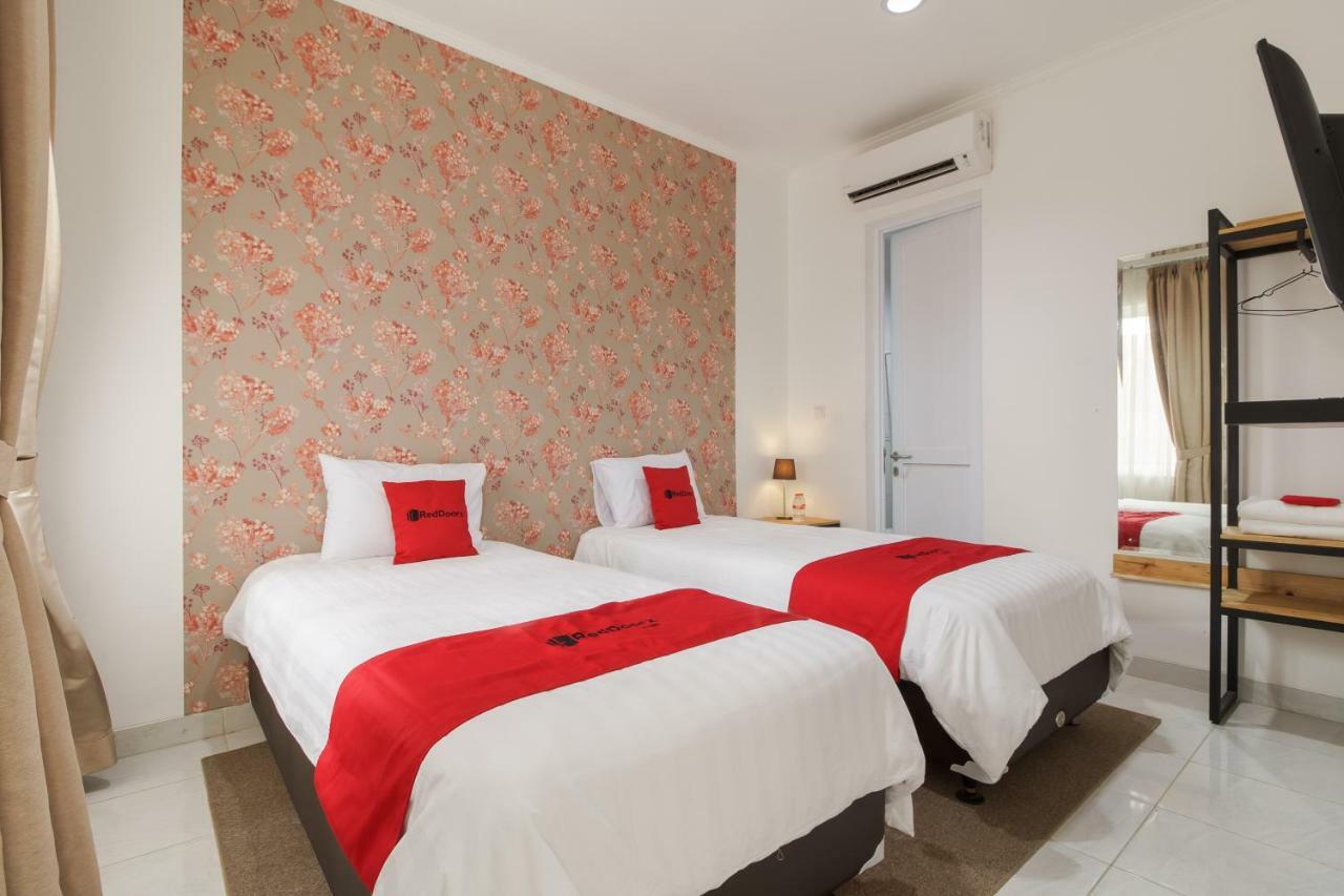 Reddoorz Plus Near Exit Toll Puncak 2 Bogor Zewnętrze zdjęcie